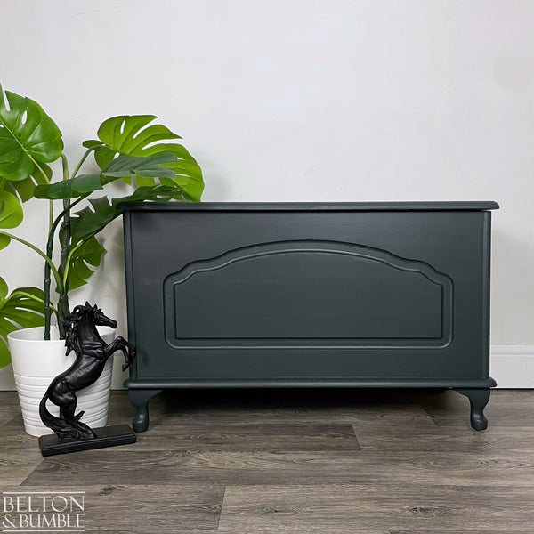Blanket Storage Box in Dark Green-Belton & Bumble