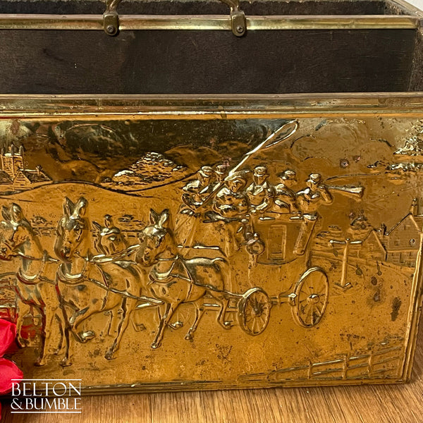 Mid Century Brass on Wood Magazine Holder – Close-up of brass finish and texture