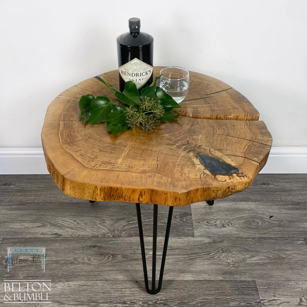 Oak Slice Blue Resin Coffee Table – Top surface detail showing smooth, satin finish and edge profile