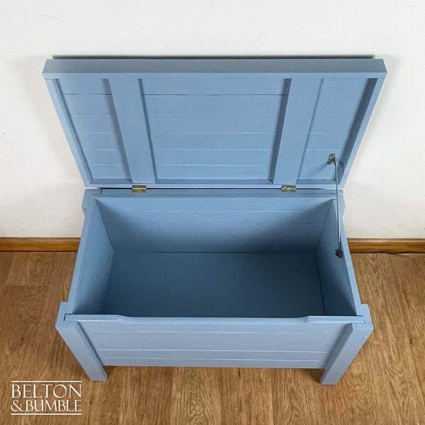 Pine Blanket Box in Pale Blue-Belton & Bumble