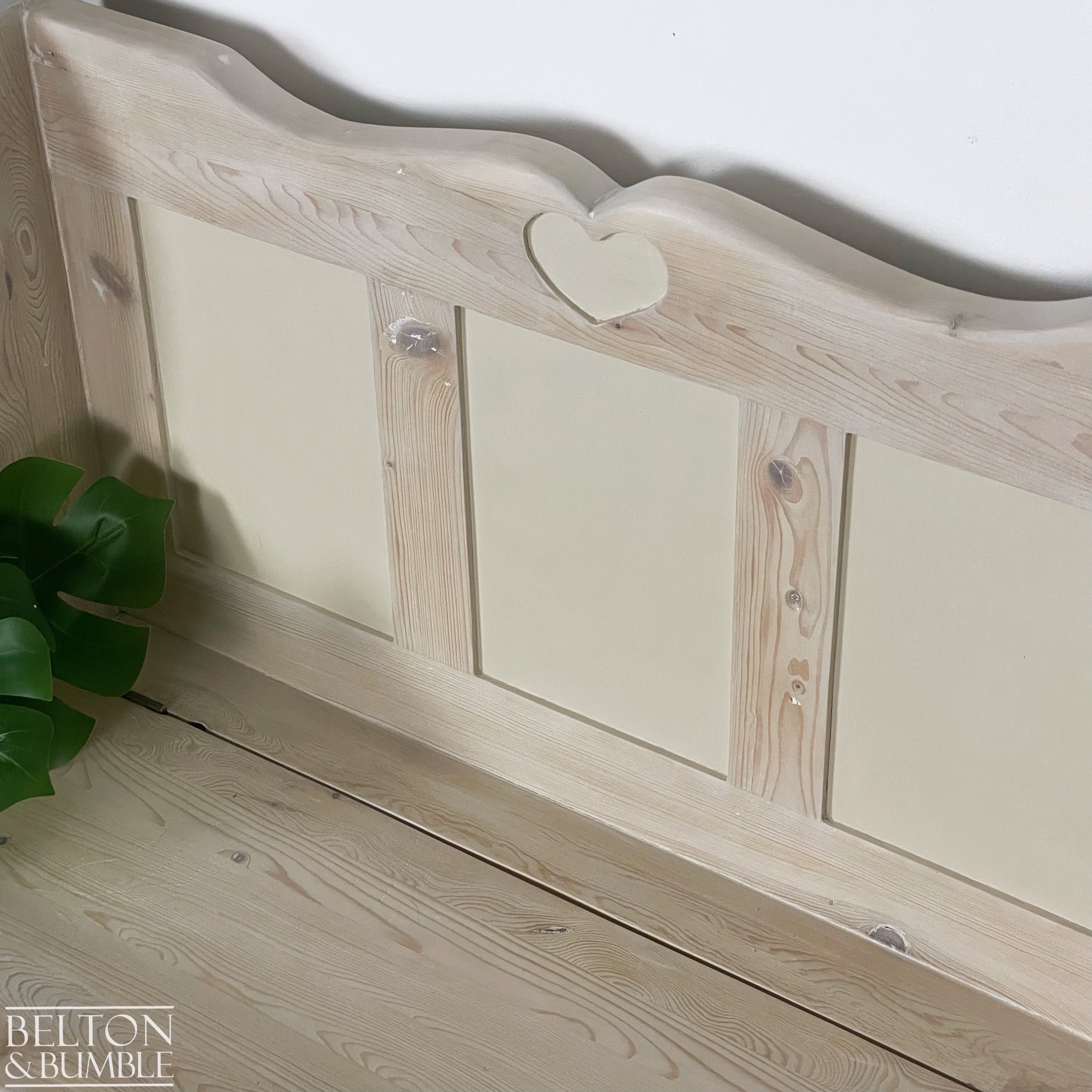 Pine Lift Lid Storage Bench Pew with a White Wash Weathered Finish-Belton & Bumble