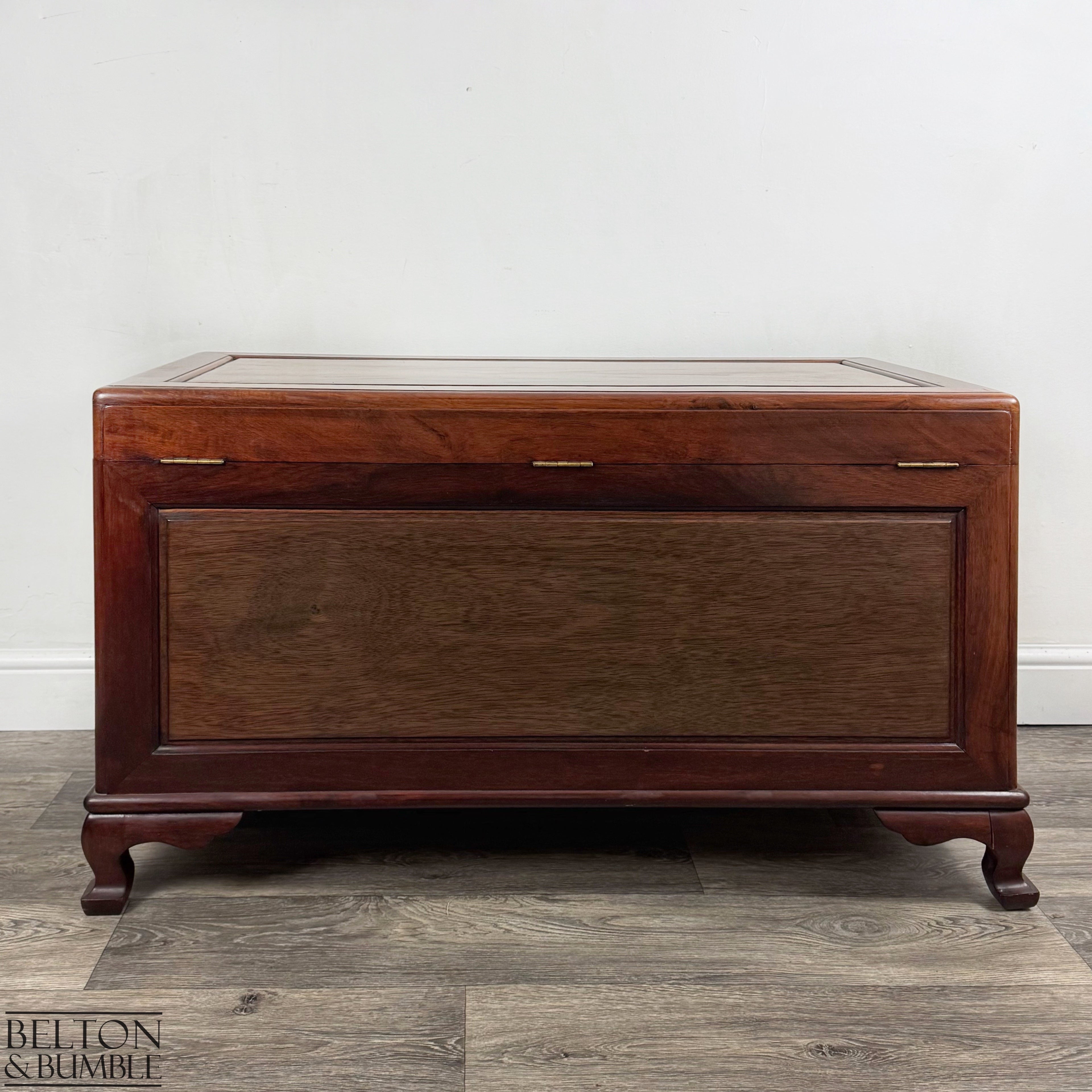 Mahogany Blanket Box Storage Chest with Lift-Up Lid