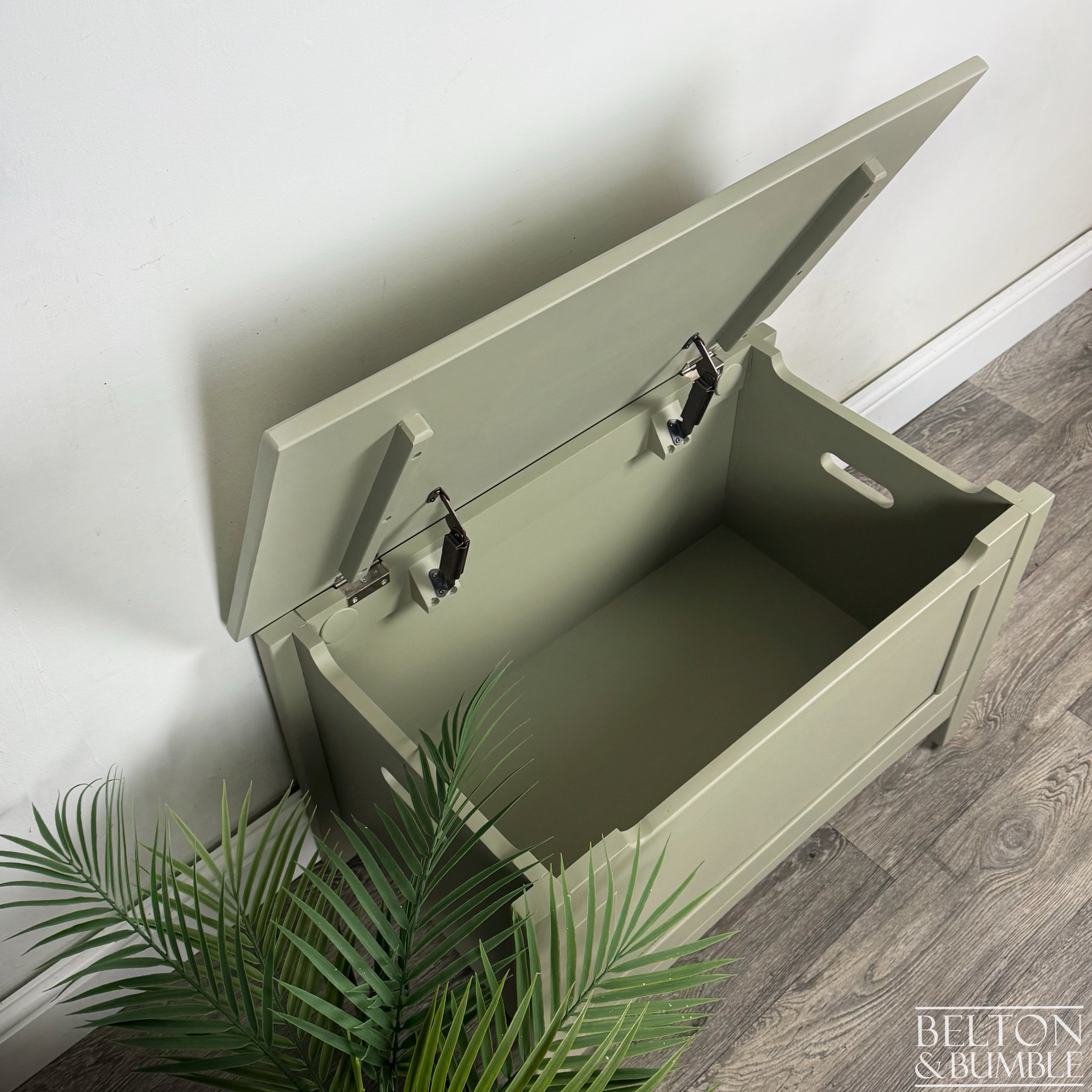 Pine Blanket Box in Lichen Green with Removable Cushion