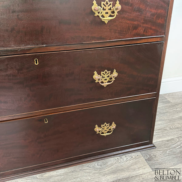 Antique Style Solid Wood Chest of Drawers in Mahogany and Walnut