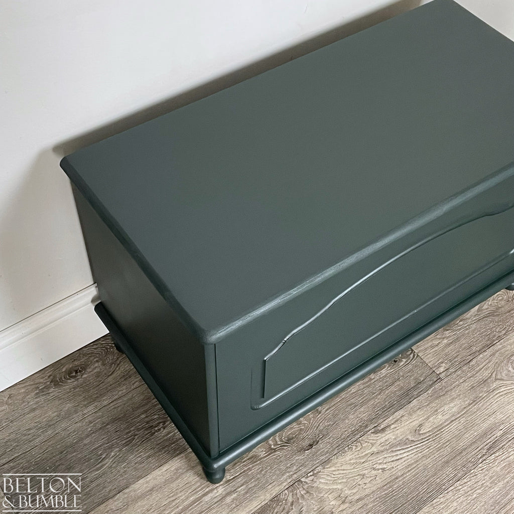 Blanket Storage Box in Dark Green-Belton & Bumble