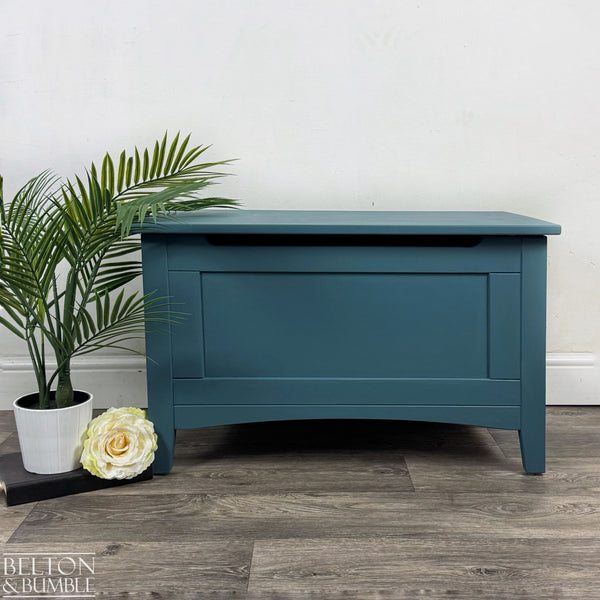 Pine Blanket Box in Seaside Blue
