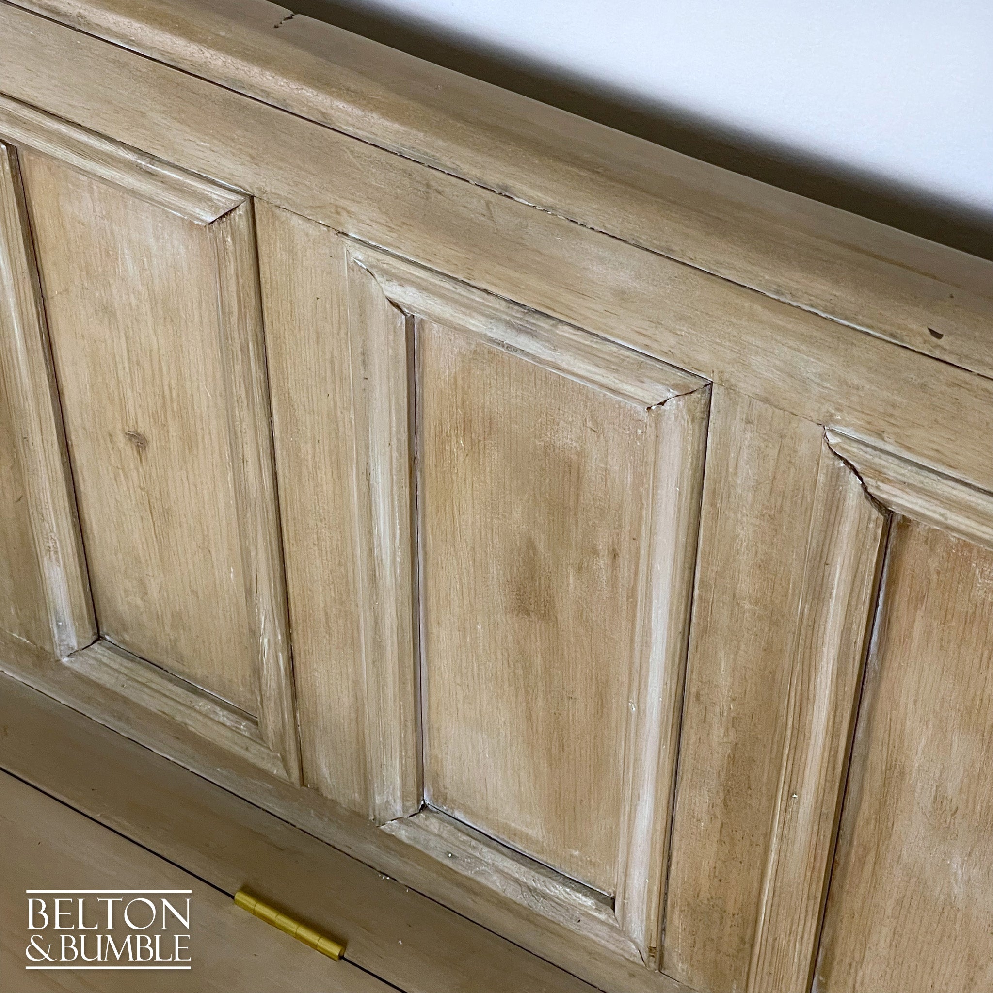 Vintage Pine Lift Lid Storage Bench Pew with a White Wash Weathered Finish-Belton & Bumble
