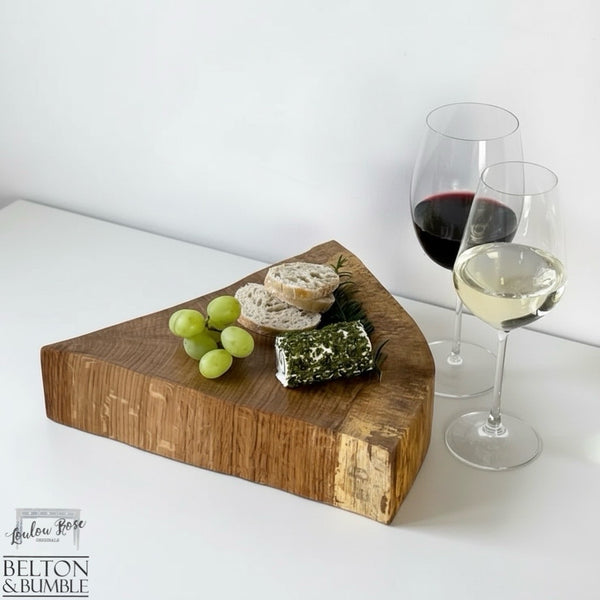 Oak Slice Cheese & Bread Board 33 cm – front view showing full board surface