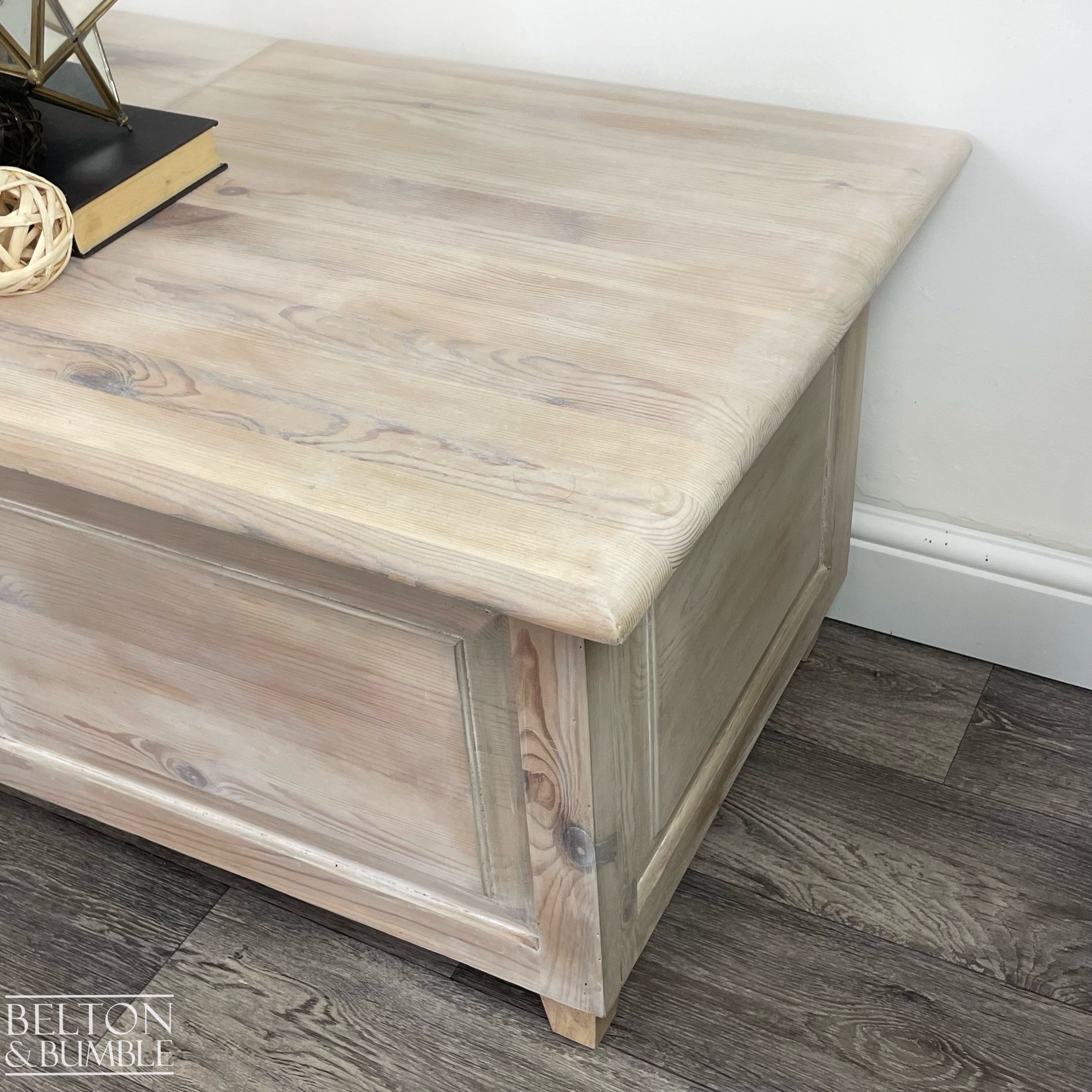 Rectangle Coffee Table with Storage – Close-up of wood finish and texture