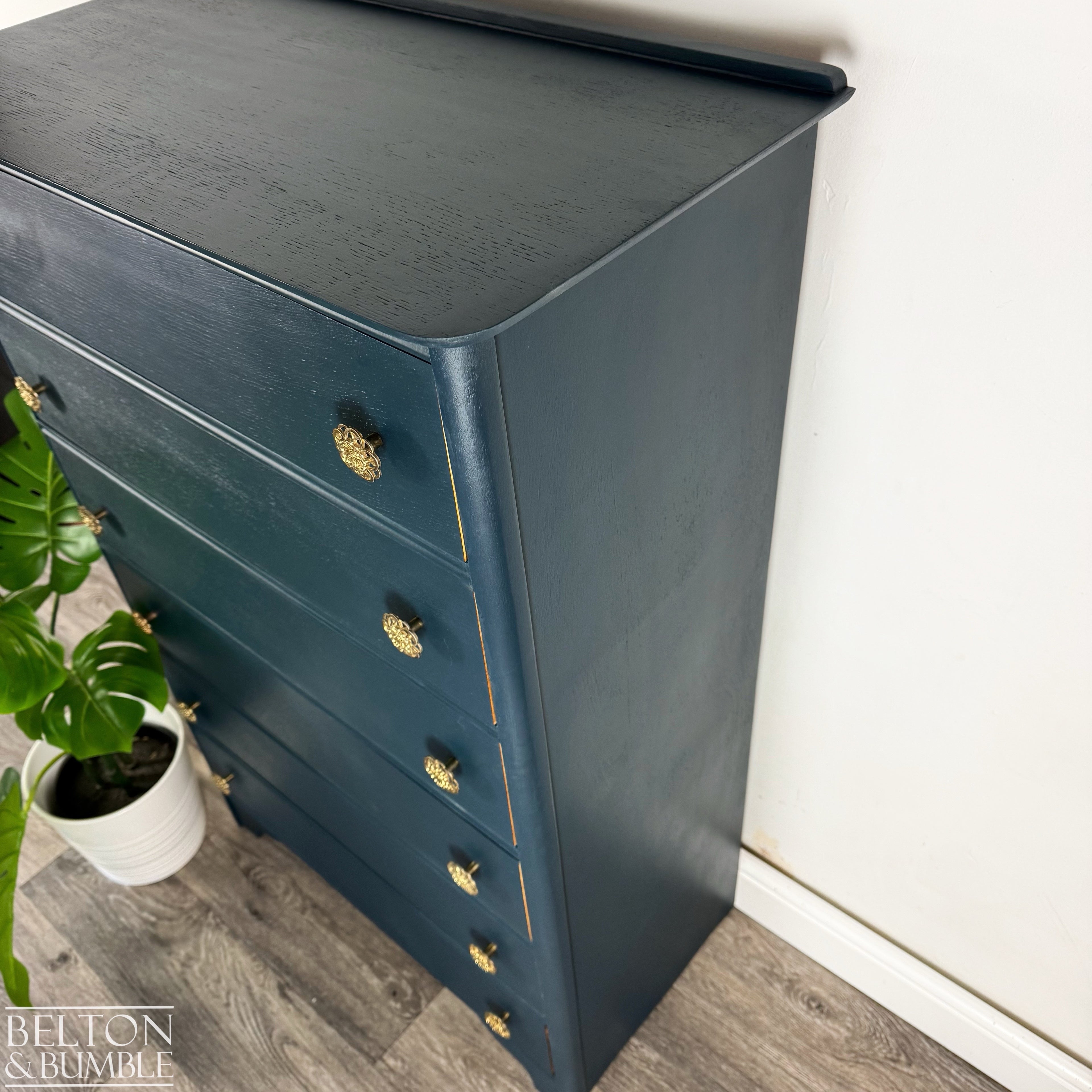 Six Drawer Chest of Drawers in Navy – Side profile highlighting depth, leg shape and silhouette