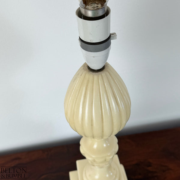 Vintage Alabaster Table Lamp  – Detail shot
