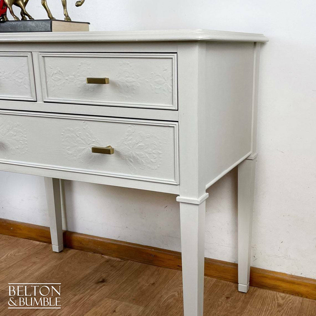 Three Drawer Chest of Drawers in Cream-Belton & Bumble